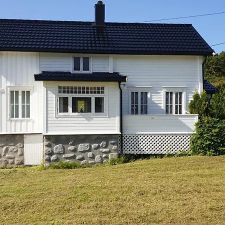 Gammelstua * Hitra