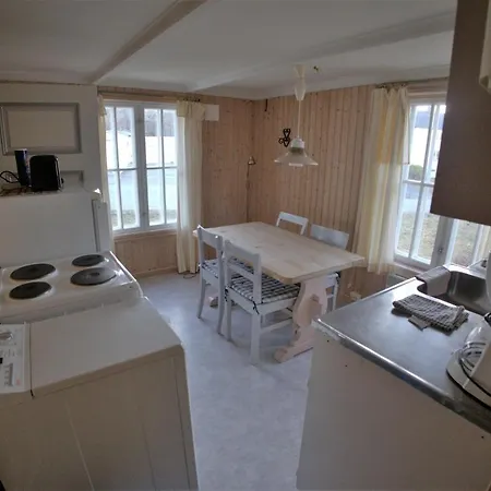 Gammelstua Vakantiehuis Hitra